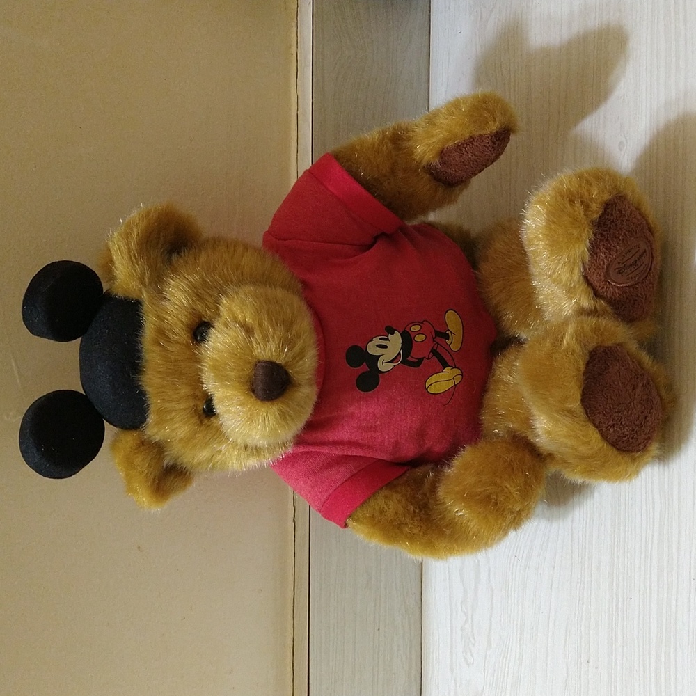 Vintage Disney T-Shirt Bear The Disney Store
